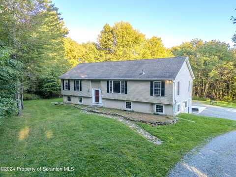 31 Halawasa Lane, Lake Ariel, PA 18436