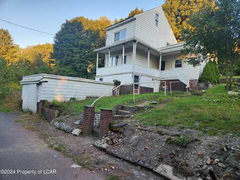 25 Eliot Street, Shenandoah, PA 17976