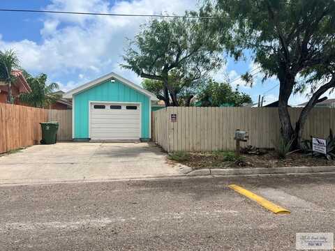 1018 POMPANO DR, PORT ISABEL, TX 78578