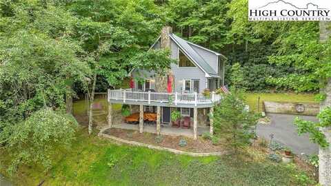 182 19th Hole Drive, West Jefferson, NC 28694