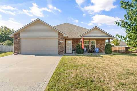 1615 NW Creekland Drive, Grain Valley, MO 64029