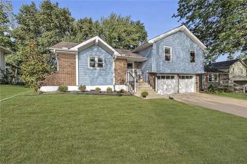 1202 SW Walnut Street, Lees Summit, MO 64081