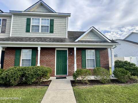 500 Streamwood Drive, Jacksonville, NC 28546