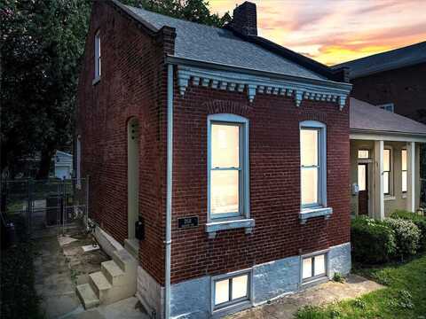 2618 Missouri Avenue, Saint Louis, MO 63118