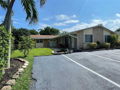 108 SE 4th Ter, Dania Beach, FL 33004