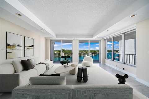 5660 Collins Ave, Miami Beach, FL 33140