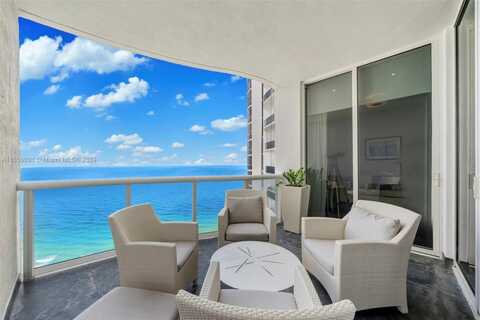 15811 Collins Ave, Sunny Isles Beach, FL 33160