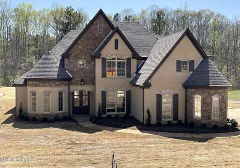 145 Poplar Lane, Holly Springs, MS 38635
