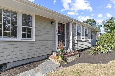 107 Tilden Rd, Scituate, MA 02066