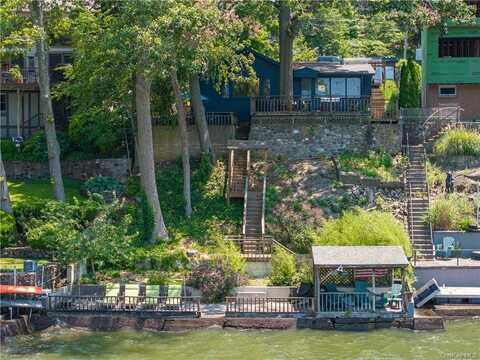 4 Van Orden Lane, Greenwood Lake, NY 10925