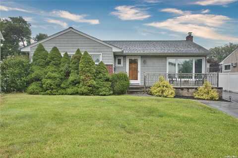 309 Spruce Lane, East Meadow, NY 11554