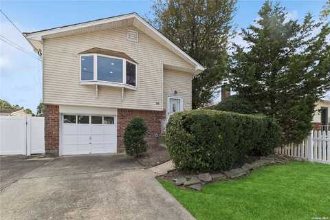 62 Kennedy Avenue, North Babylon, NY 11703