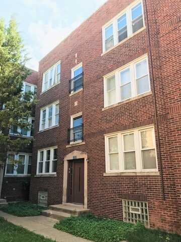 5852 W HIGGINS Avenue, Chicago, IL 60630