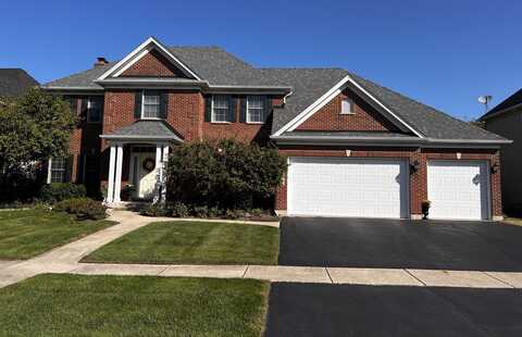 40 W 612 N Blue Lake Circle, Campton Hills, IL 60175