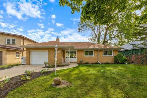 6833 N Keeler Avenue, Lincolnwood, IL 60712