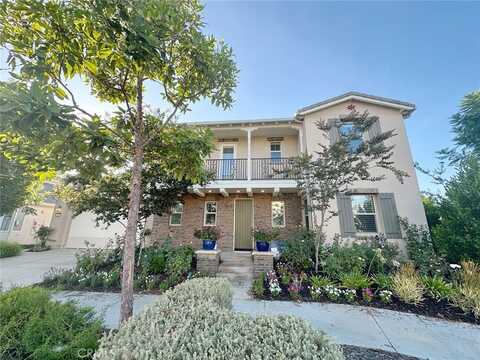 107 Rake, Irvine, CA 92618