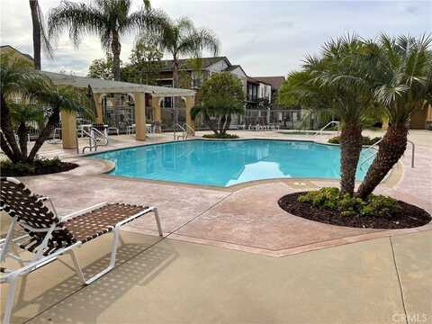 2889 Plaza Del Amo, Torrance, CA 90503