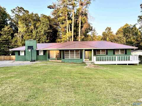 2405 Sunset Strip, Gadsden, AL 35904