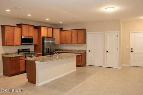 4150 QUIET CREEK Loop unit: 133, Middleburg, FL 32068