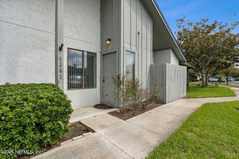 9360 CRAVEN Road, Jacksonville, FL 32257