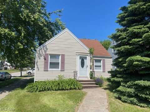 8005 Garfield Boulevard, Cleveland, OH 44125