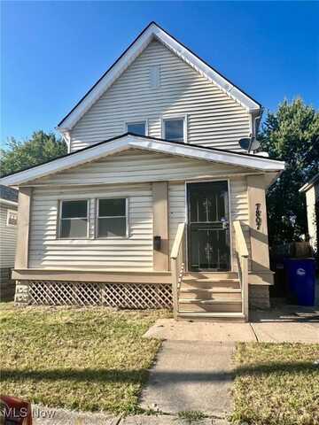 7807 Goodman Avenue, Cleveland, OH 44105