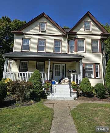 542 Doremus Avenue, Glen Rock, NJ 07452