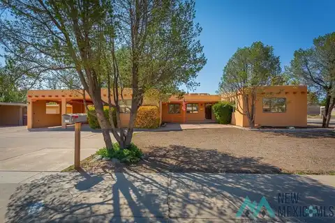 811 W Clayton Avenue, Artesia, NM 88210