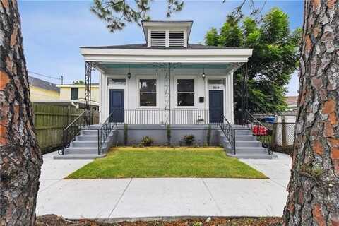 819 FATS DOMINO Avenue, New Orleans, LA 70117