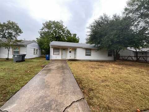 2655 Larry Drive, Dallas, TX 75228