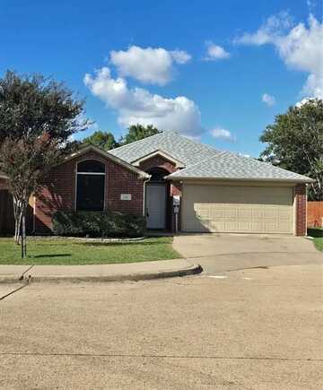 3016 Huntington Court, Waxahachie, TX 75165