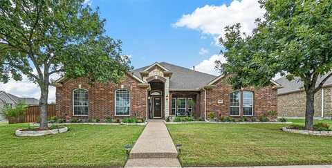 933 E Danbury Drive, DeSoto, TX 75115