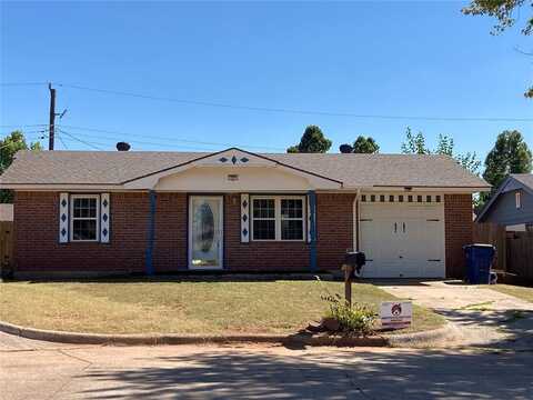 324 E Greenwood Lane, Mustang, OK 73064