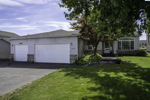 2879 Troon Court, Richland, WA 99354