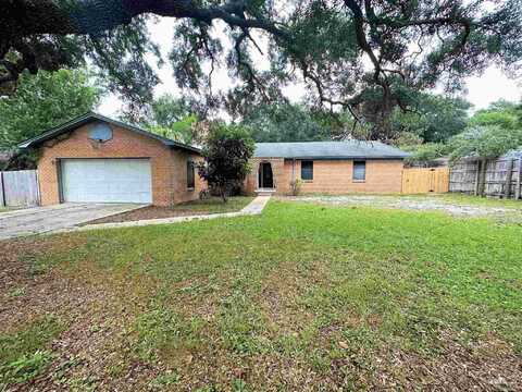 204 Fairpoint Dr, Gulf Breeze, FL 32561