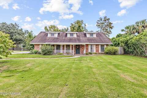 216 Robinhood Circle, Lafayette, LA 70508