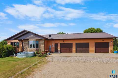 46723 Dorothy Dr, Sioux Falls, SD 57107