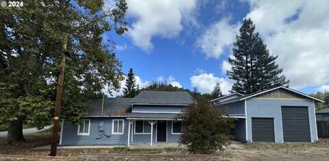 420 MILL ST, Canyonville, OR 97417