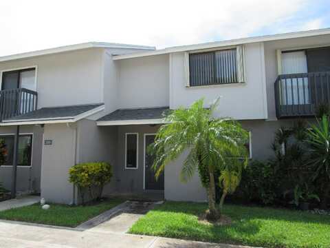 5005 Pier Drive, Greenacres, FL 33463