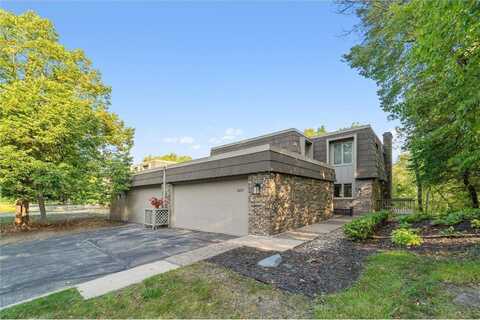 10237 Berkshire Road, Bloomington, MN 55437