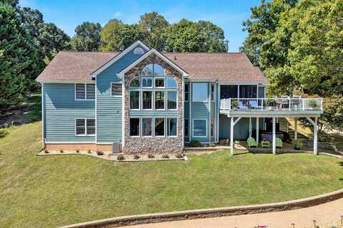 900 Lakemount DR, Moneta, VA 24121