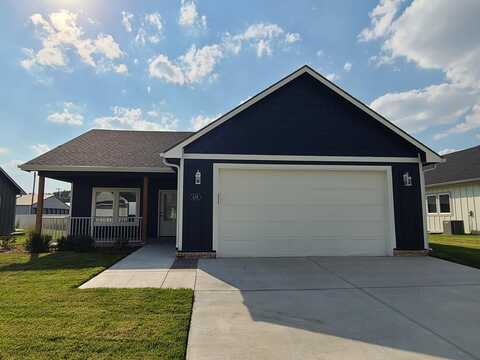 419 Dala Dr, Lindsborg, KS 67456