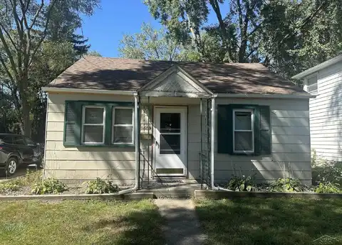 2559 N Oakley, Saginaw, MI 48602