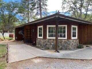 40015 Lava Court, Cassel, CA 96016