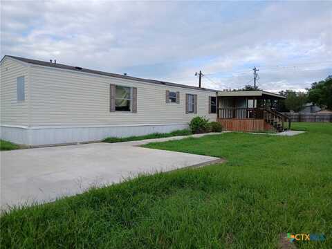 329 Golden Eye Loop, Victoria, TX 77905