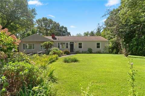 350 Annaquatucket Road, North Kingstown, RI 02892