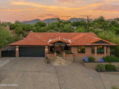 5701 E Rio Verde Vista Drive, Tucson, AZ 85750