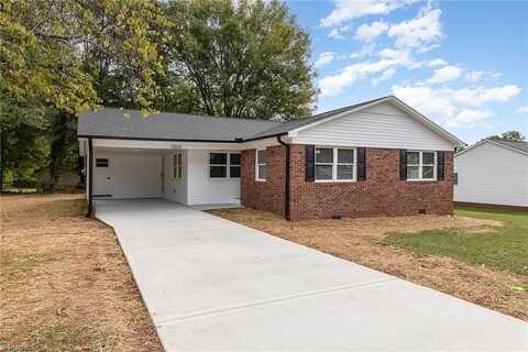 1006 Radio Road, Statesville, NC 28677