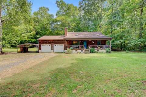 3421 Georgia Road, Yadkinville, NC 27055