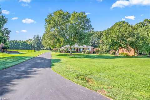 211 Hidden Creek Drive, Advance, NC 27006